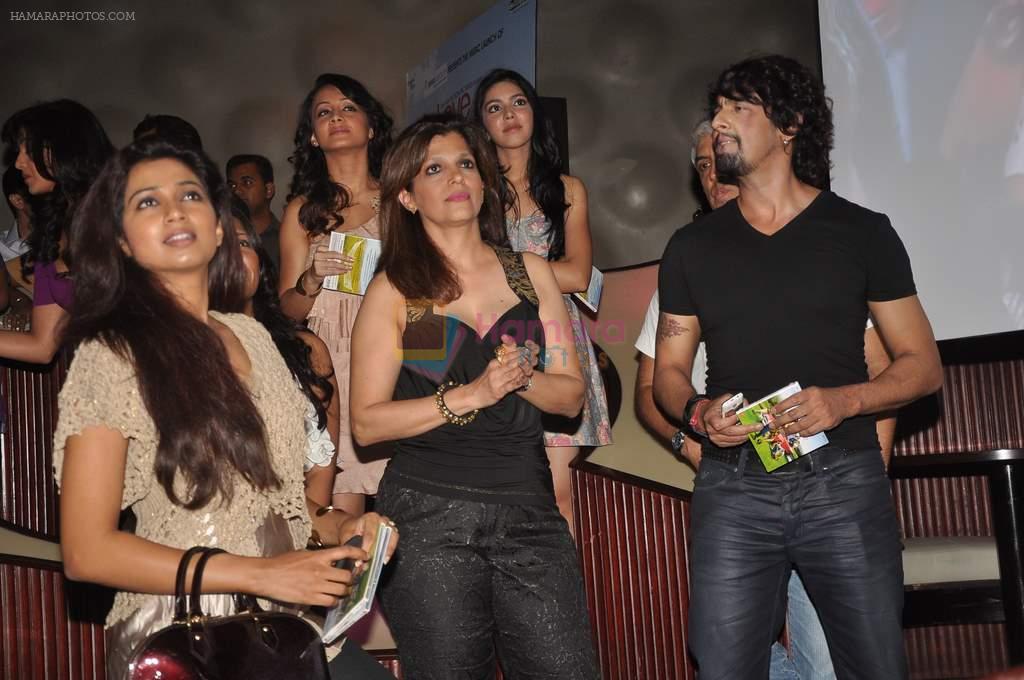 Sonu Nigam, Shreya Ghoshal at the Audio release of Love Breakups Zindagi in Blue Frog on 8th Sept 2011