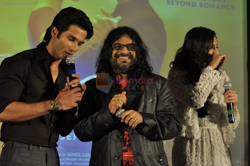 Sonam Kapoor, Shahid Kapoor, Kunal Ganjawala at Mausam film music success bash in J W Marriott on 8th Sept 2011
