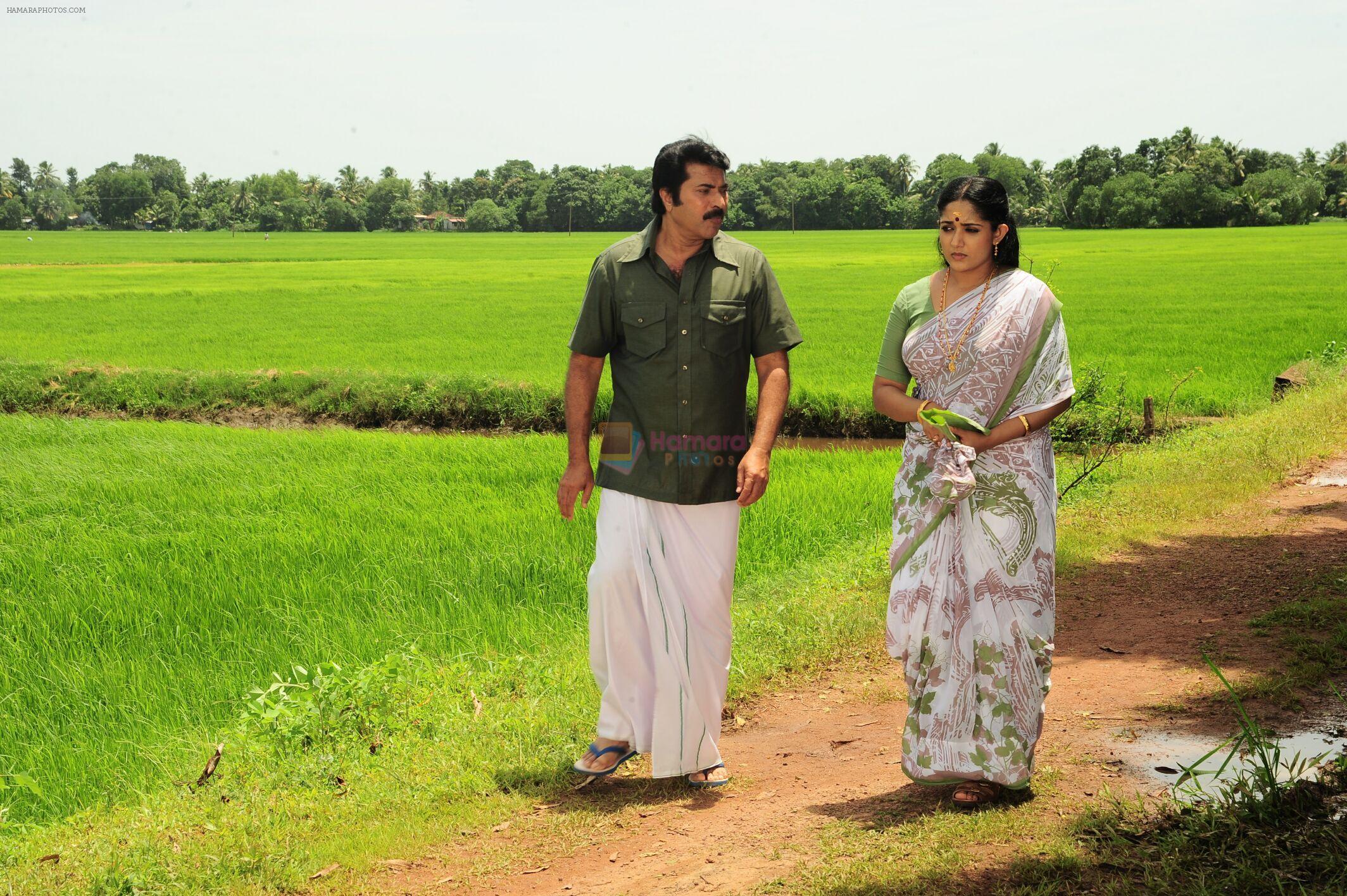 Mammootty, Kavya Madhavan in Venicile Vyapari Movie Stills