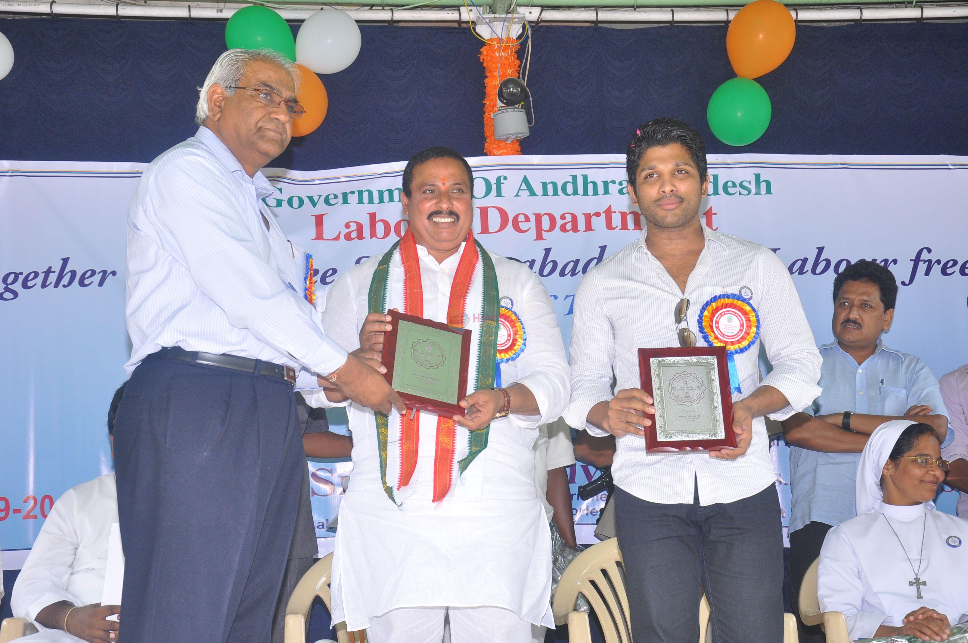 Allu Arjun attends No Child Labour Event on 16th September 2011 at St. Ann's High School in Secunderabad