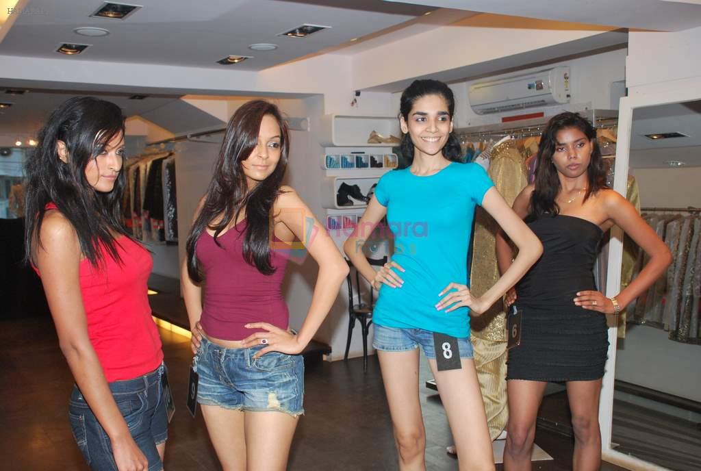 at Punjab Fashion Week auditions in Riyaz Gangji Store on 17th Sept 2011