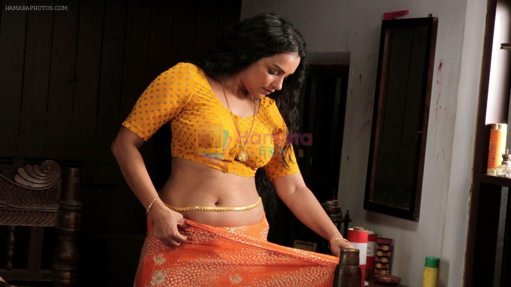 Swetha Menon in Rathinirvedam Movie Stills