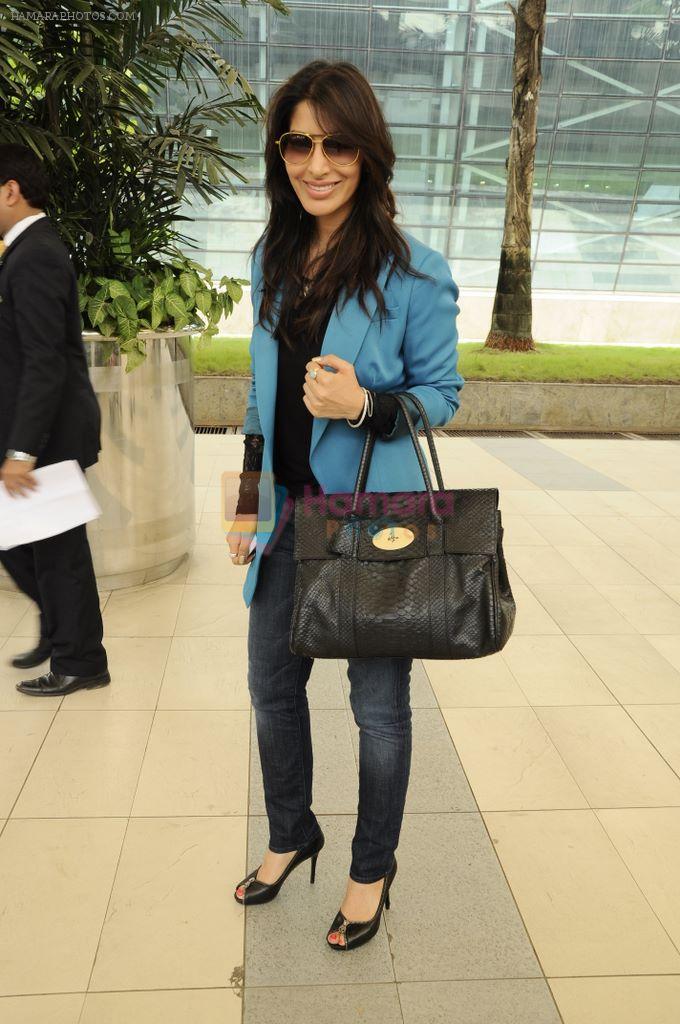 Sophie Chaudhary arrive back from Gima Awards in Domestic Airport, Mumbai on 24th Sept 2011