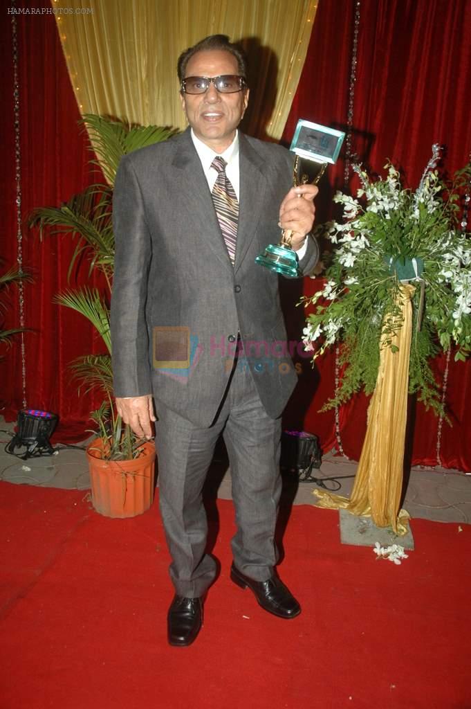 Dharmendra at ITA Awards on 25th Sept 2011