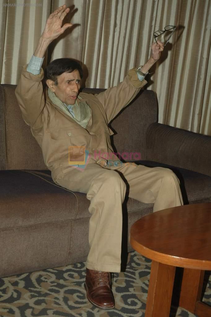 Dev Anand celebrates birthday with media in Sun N Sand, Mumbai on 26th Sept 2011