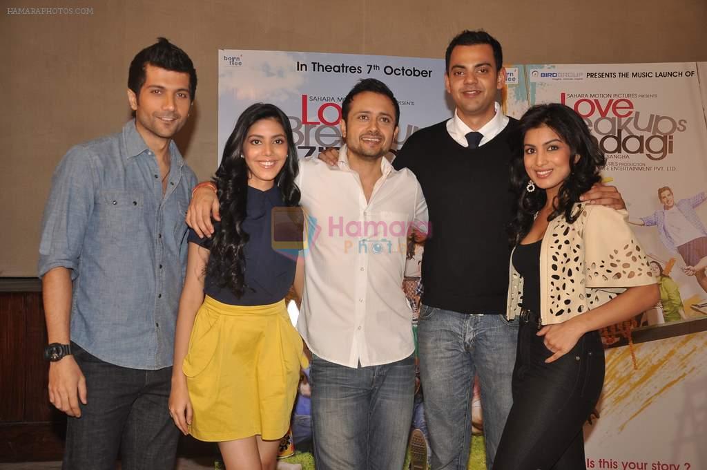 Vaibhav Talwar, Umang Jain, Satyadeep Mishra, Cyrus Sahukar, Pallavi Sharda at Love Break up zindagi promotional event in Mehboob on 27th Sept 2011