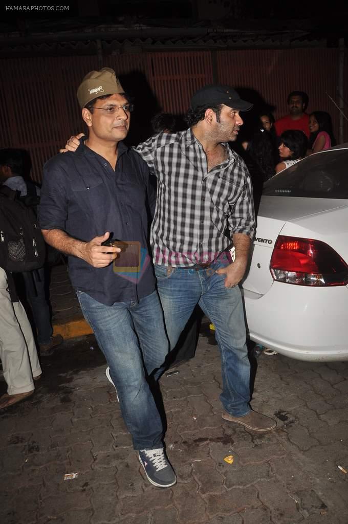 Mohit Chauhan at Ranbir Kapoor's bday and Rockstar bash in Aurus on 27th Sept 2011