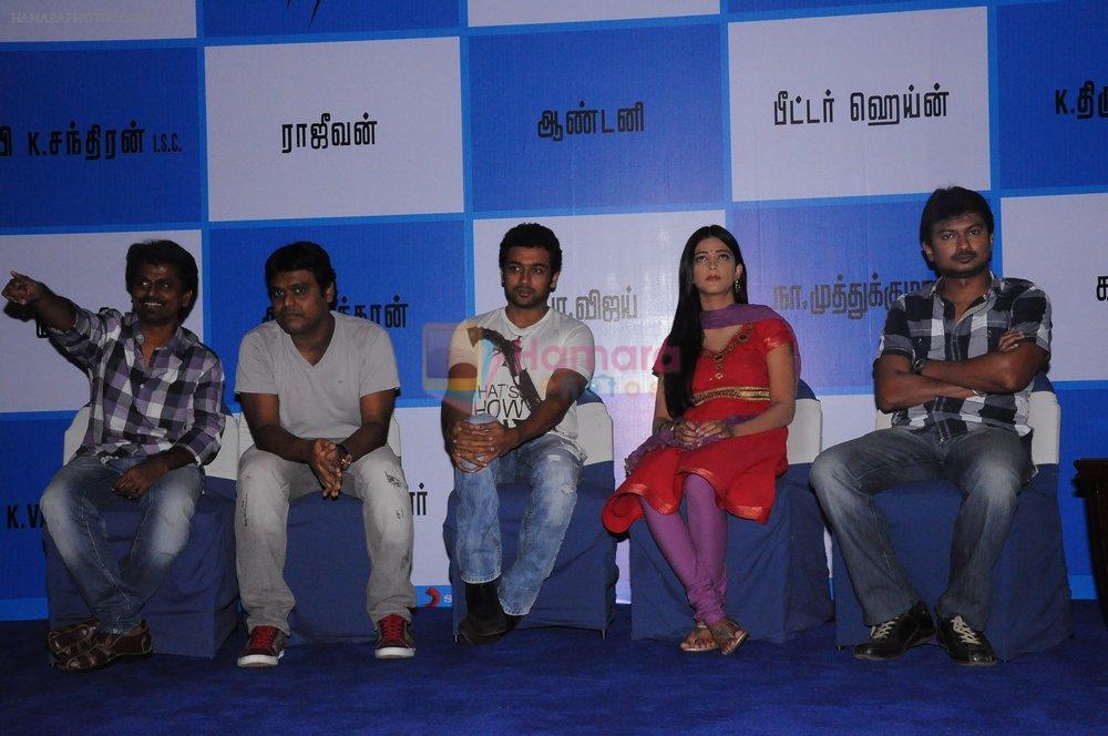 Suriya, Shruti Haasan, AR Murugadoss, team attends 7aum Arivu Press Meet on 26th September 2011