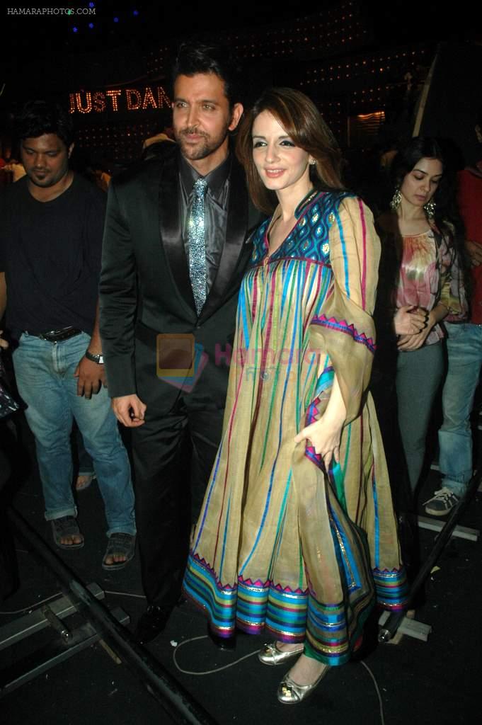 Hrithik Roshan, Suzanne Roshan at the Finale of Just Dance in Filmcity, Mumbai on 29th Sept 2011