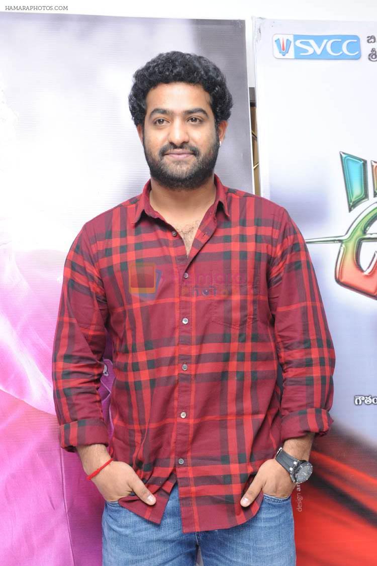 Junior NTR's casual shoot at the Oosaravelli Movie Press Meet on October 4th 2011