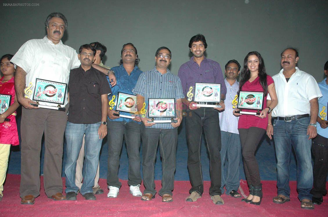 Allari Naresh attends Madatha Kaja Movie  Platinum Disc Function on 3rd October 2011