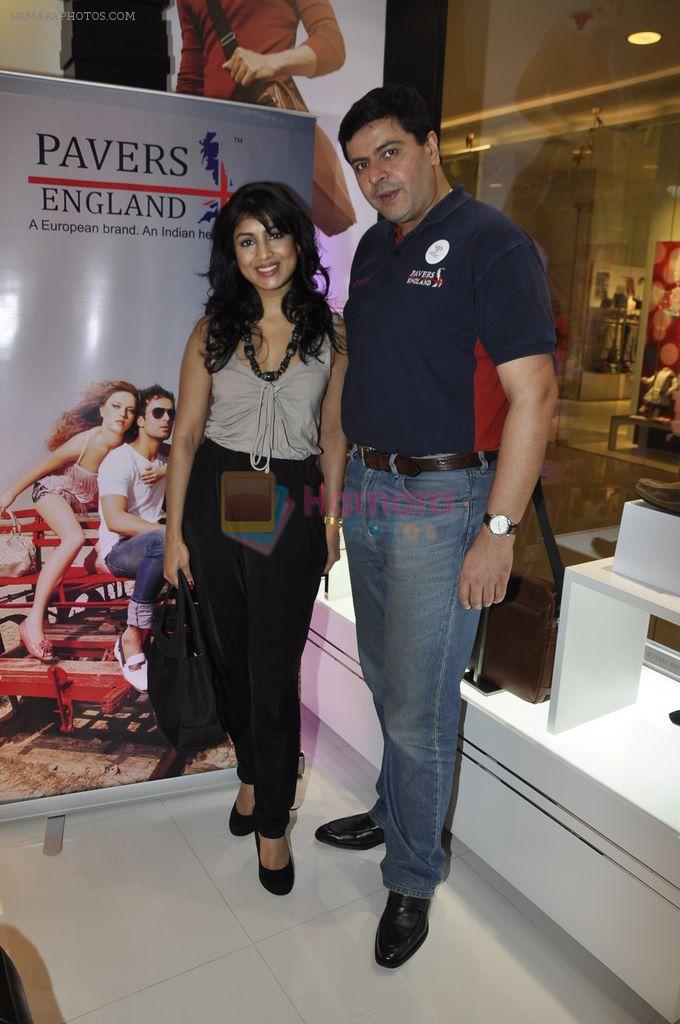 Pallavi Sharda at the launch of Pavers England store in Pheonix mills, mumbai on 11th Oct 2011