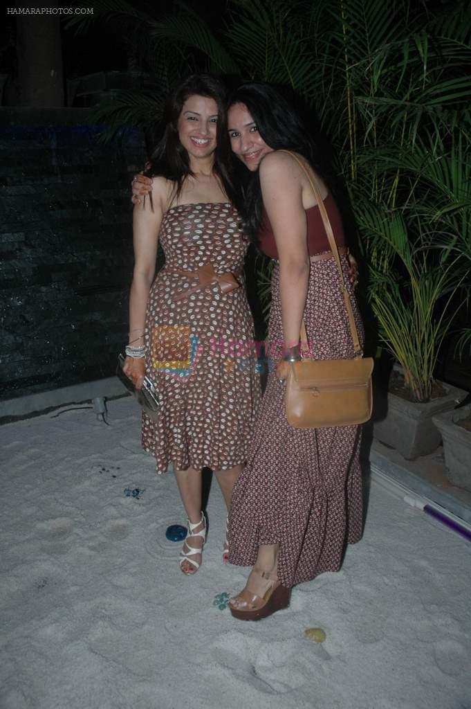 at Cave Lounge launch in Andheri, Mumbai on 14th Oct 2011
