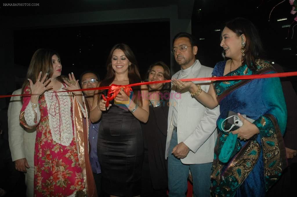 Mahima Chaudhary, Gulshan Grover at the ita academy launch in Andheri, Mumbai on 15th Oct 2011