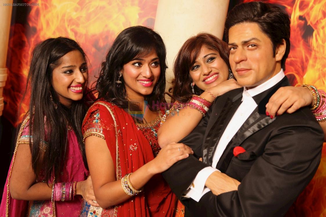 Shahrukh Khan at madame tussauds on 19th Oct 2011