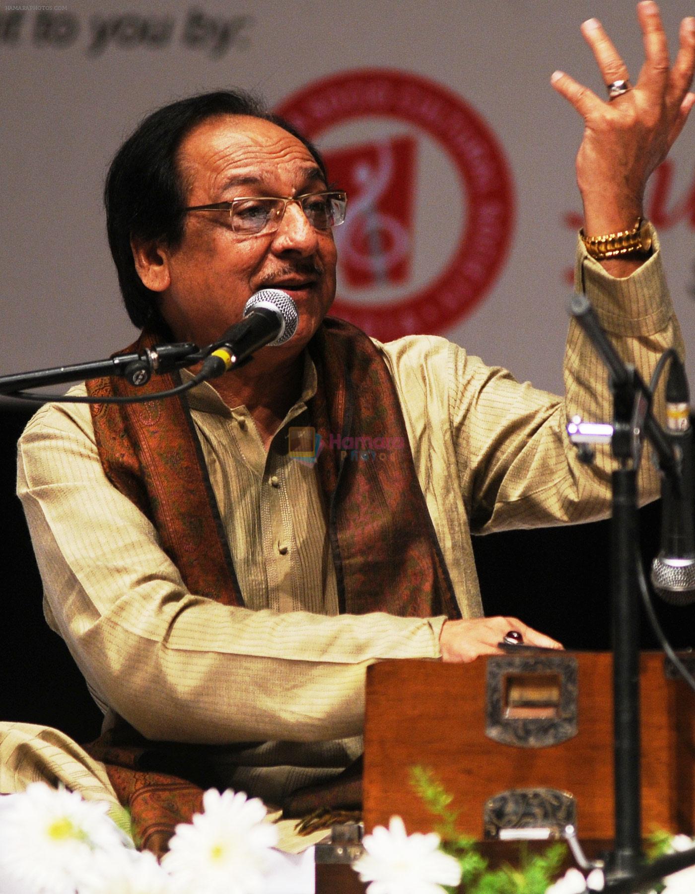 Ghulam-Ali at Gulam Ali live concert Kanha tum chale gaye a tribute to Jagjit Singh in Mumbai on 24th Oct 2011.