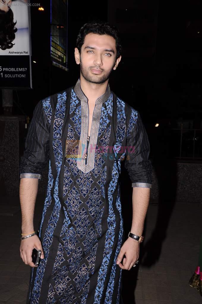 Chirag Paswan at Diwali celebrations to promote Miley Na Miley Hum in Fame on 24th Oct 2011