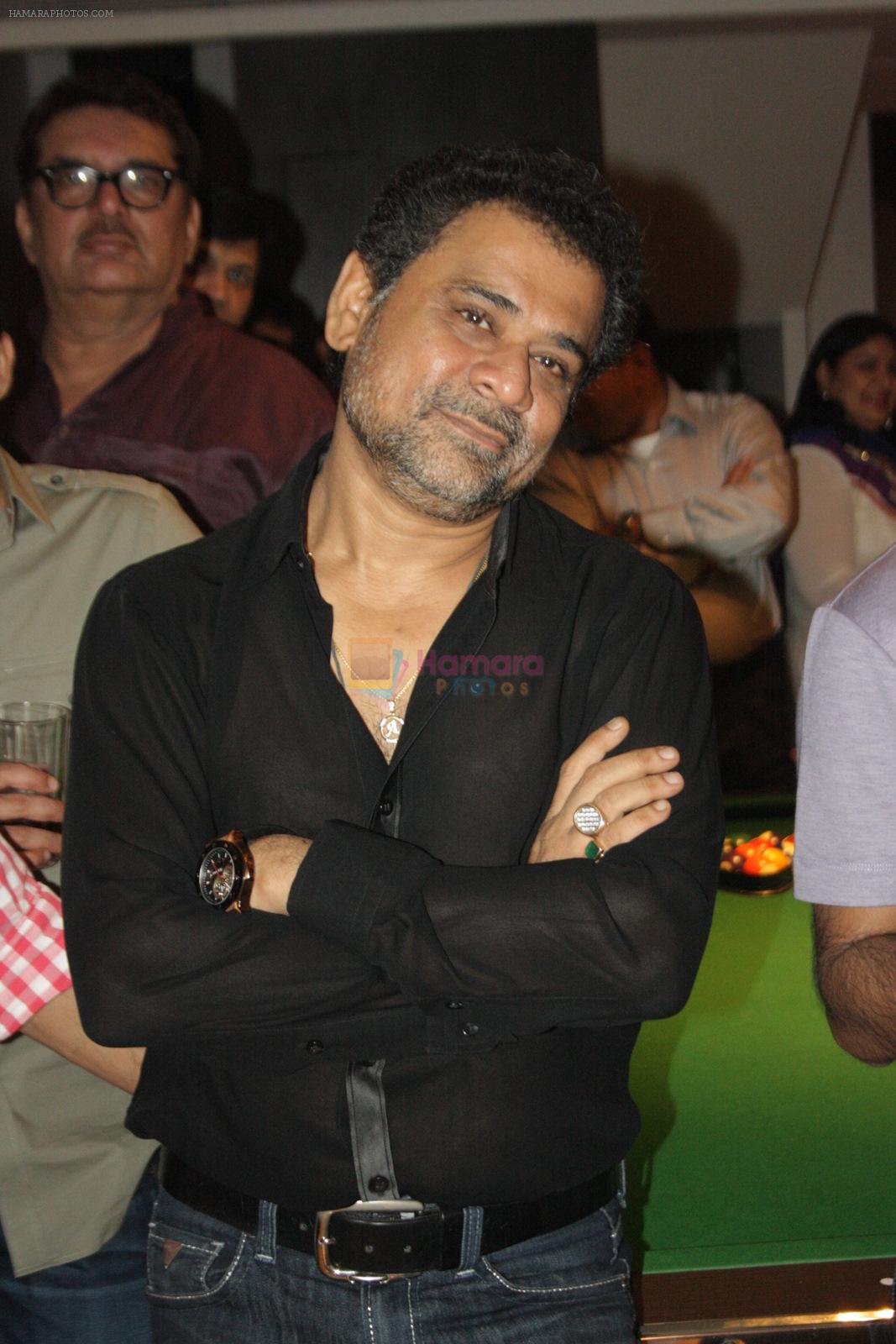Anees Bazmi at Anand Pandit's Diwali celebration on 26th Oct 2011