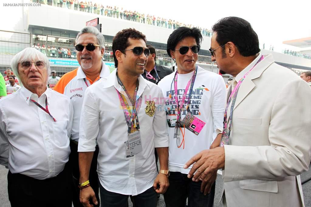 Shahrukh Khan, Sachin Tendulkar at F1 India in Mumbai on 30th Oct 2011