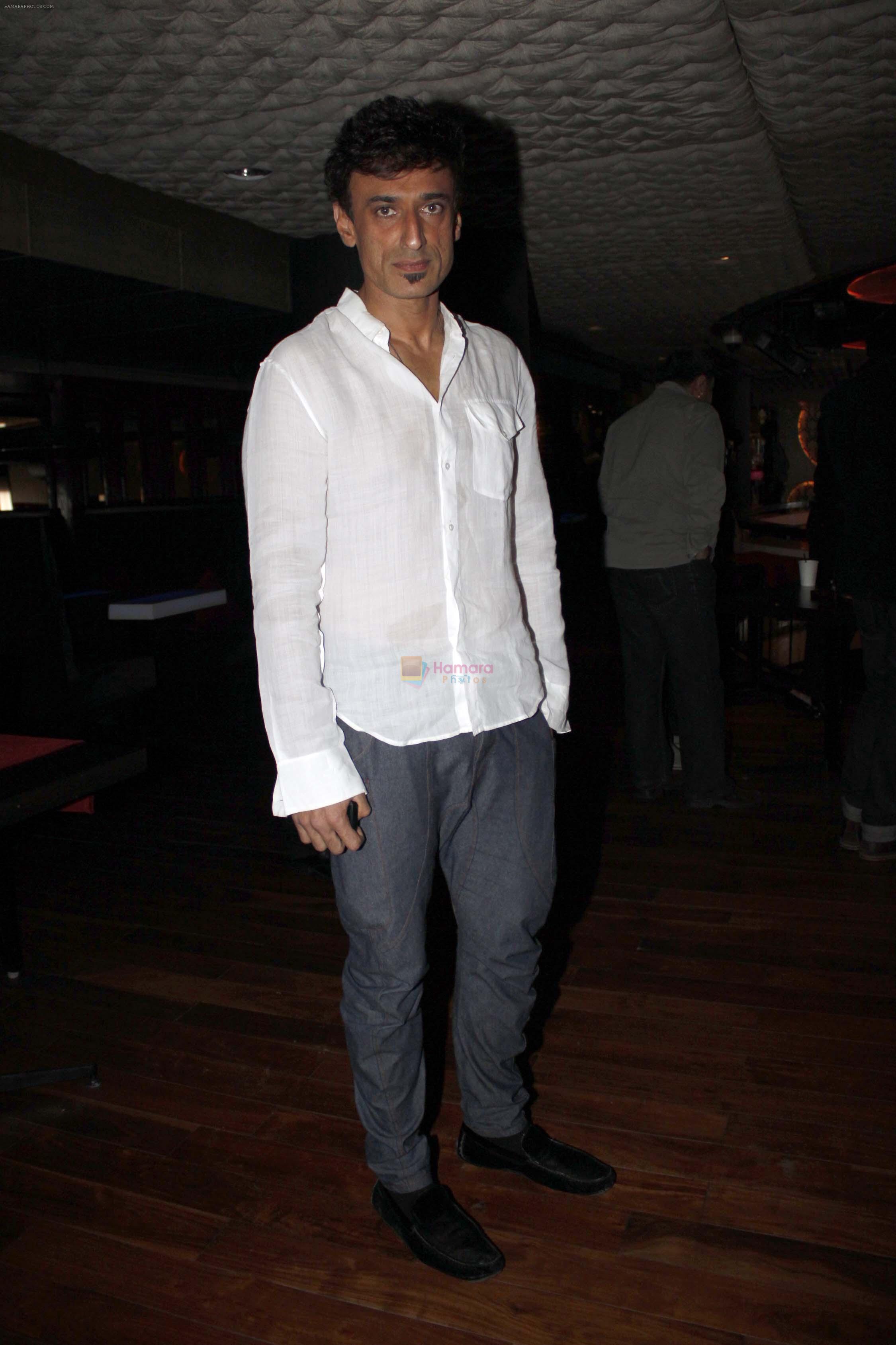 Rahul Dev grace the Chivas Studio preview in Canvas on 2nd Nov 2011