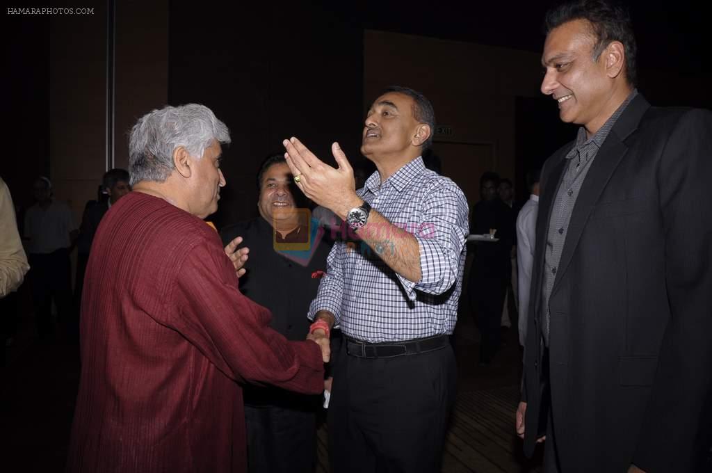 Rajiv Shukla, Javed Akhtar, Ravi Shastri at Rajiv Shukla's bash in Grand Hyatt, Mumbai on 4th Nov 2011