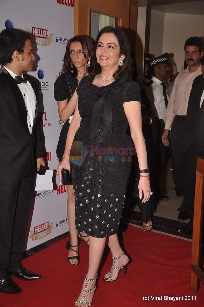 Nita Ambani at Hello Hall of Fame Awards in Trident, Mumbai on 9th Nov 2011