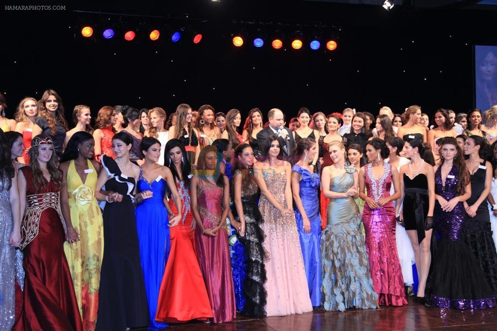 Miss World 2011 Contestants at London