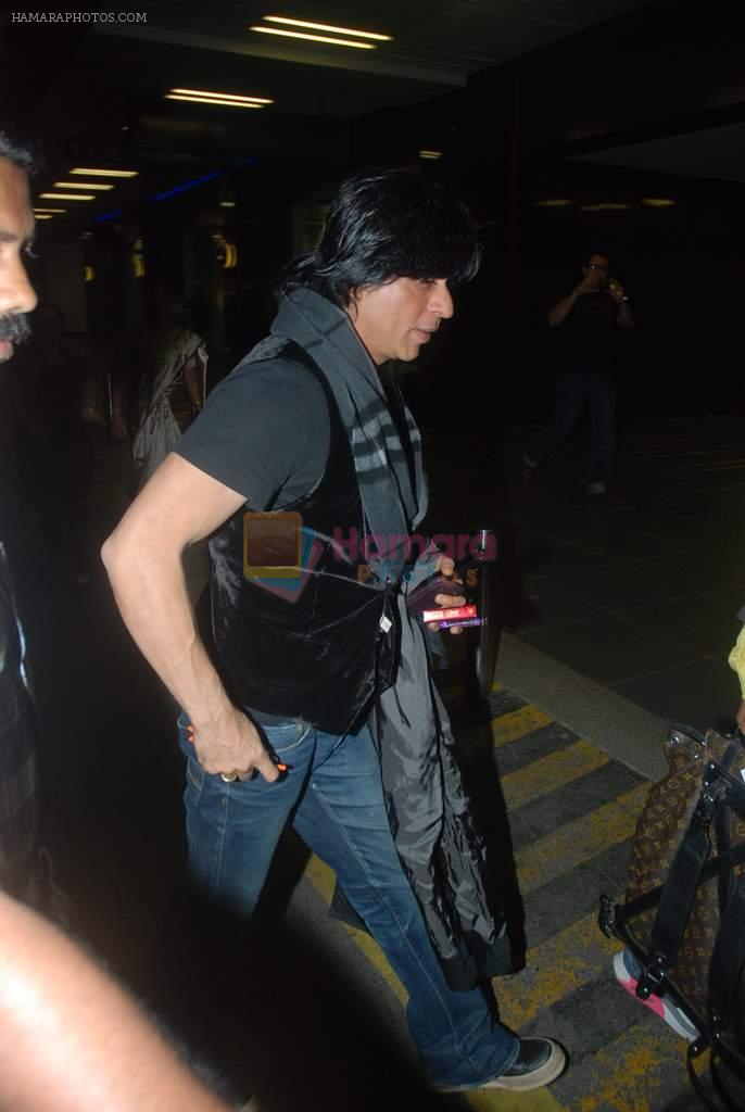 Shahrukh Khan leaves for United Nations conference in Dusseldorf on 19th Nov 2011