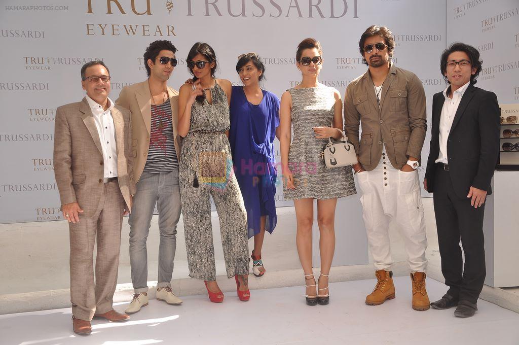 Anushka Manchanda, Shweta Salve, Kangna Ranaut, Rannvijay Singh at Trussardi watch launch in Olive, Mumbai on 23rd Nov 2011