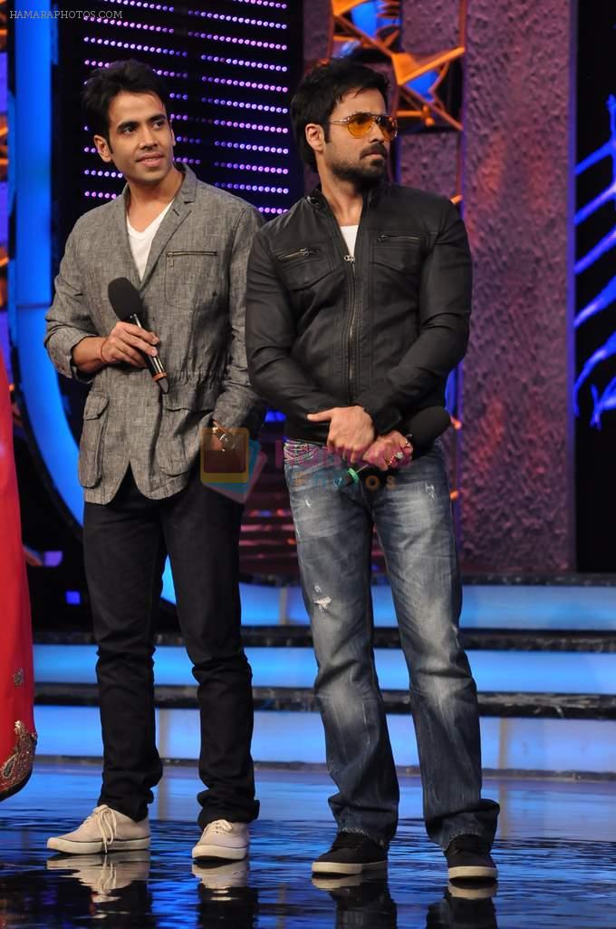 Tusshar Kapoor, Emraan Hashmi  at The Dirty Picture promotion on the sets of Big Boss 5 in Lonavala on 26th Nov 2011
