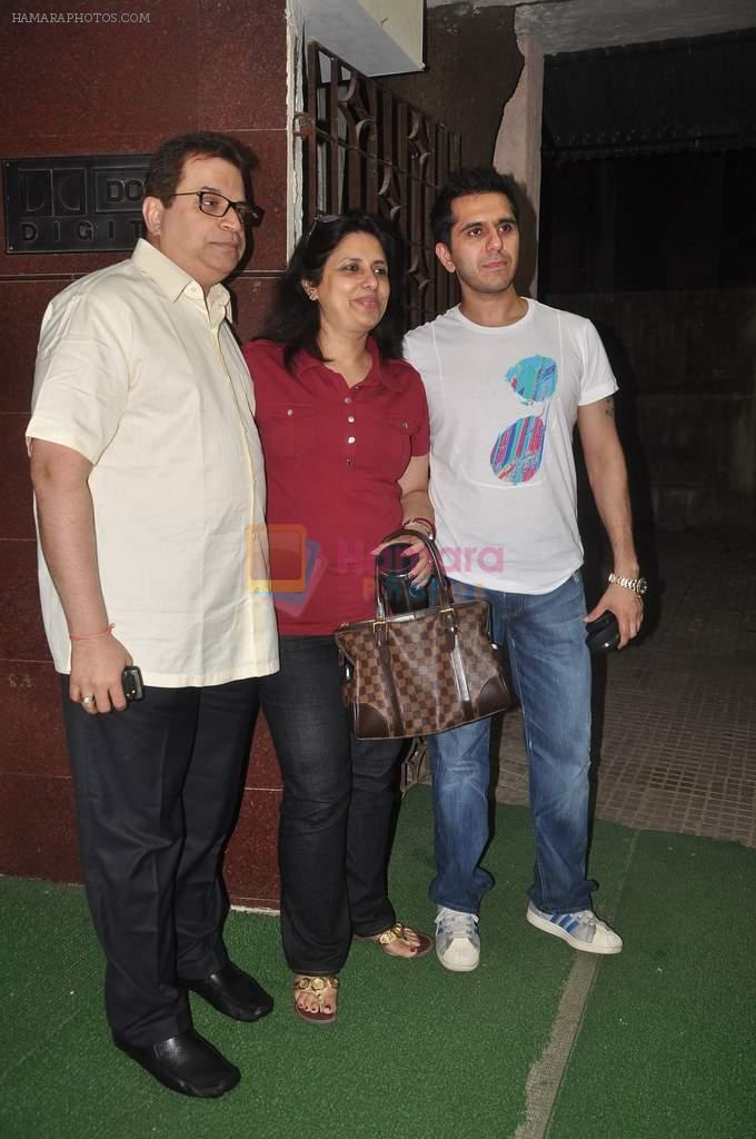 Ramesh S Taurani, Ritesh Sidhwani at Dirty Picture screening in Ketnav, Mumbai on 1st Dec 2011