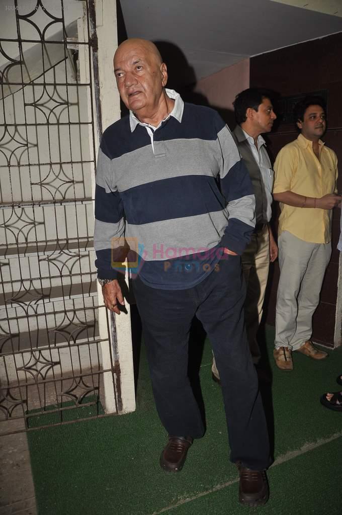 Prem Chopra at Salim Khan's special screening of Dirty Picture in Ketnav, Mumbai on 2nd Dec 2011
