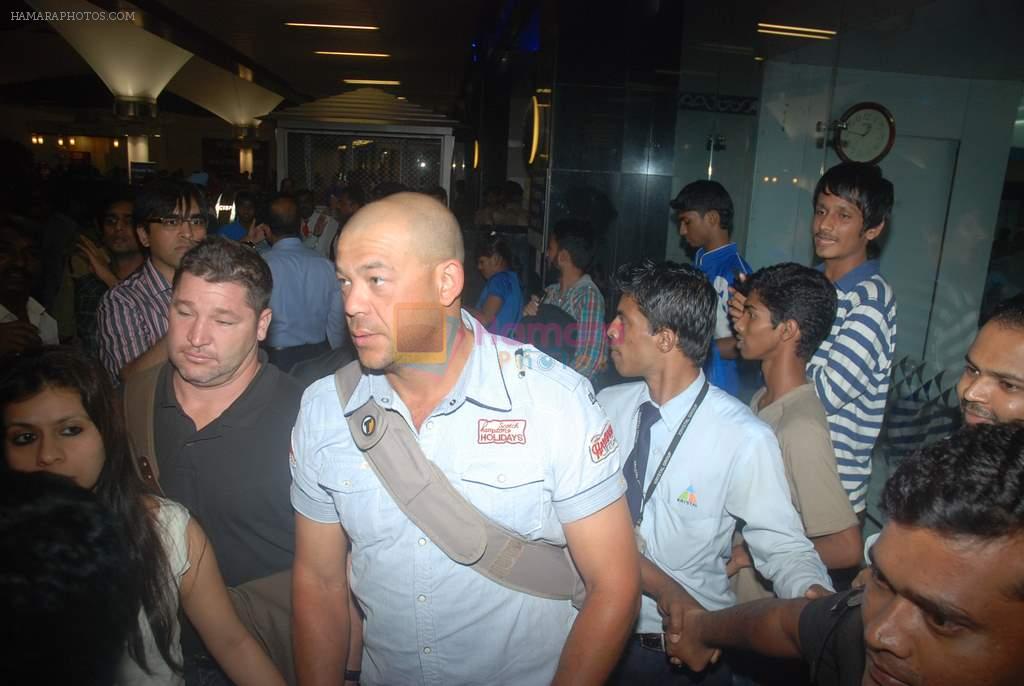 Andrew Symonds snapped at the Mumbai airport on 5th Dec 2011