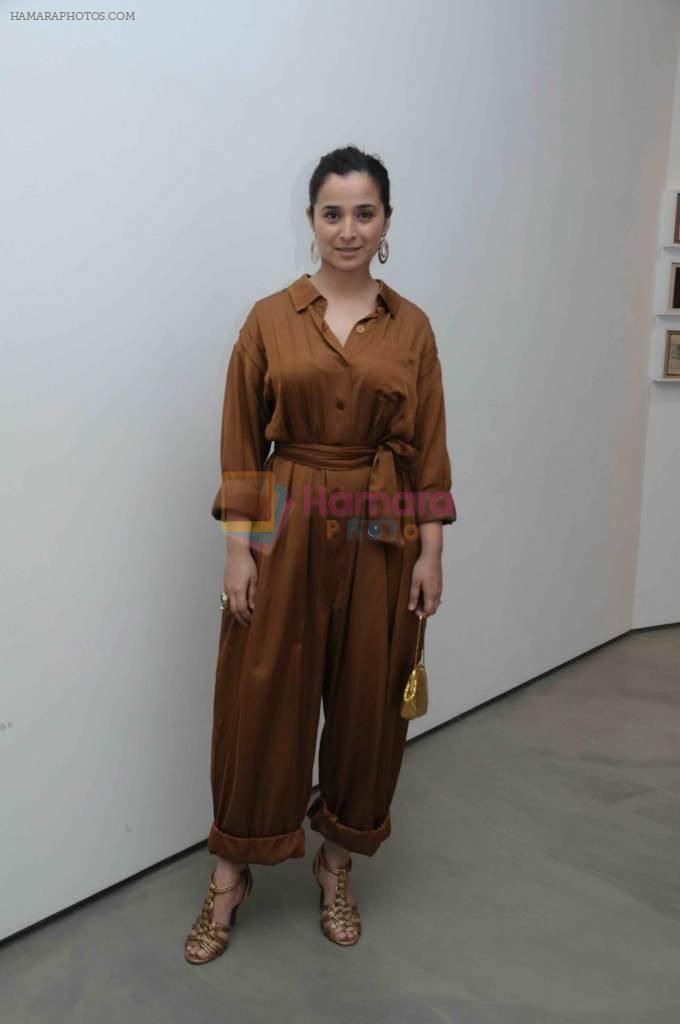 Simone Singh at Sunil Padwal event in Gallery BMB on 15th Dec 2011