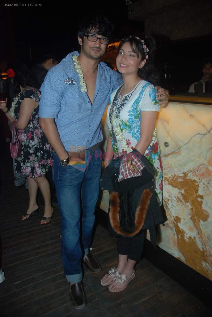 Ankita Lokhande, Sushant Singh Rajput at Nandish Sandhu's Bday party in Sheesha Lounge on 25th Dec 2011