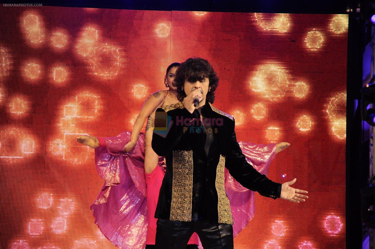 Sonu Nigam at Aamby Valley New Years Party on 31st Dec 2011