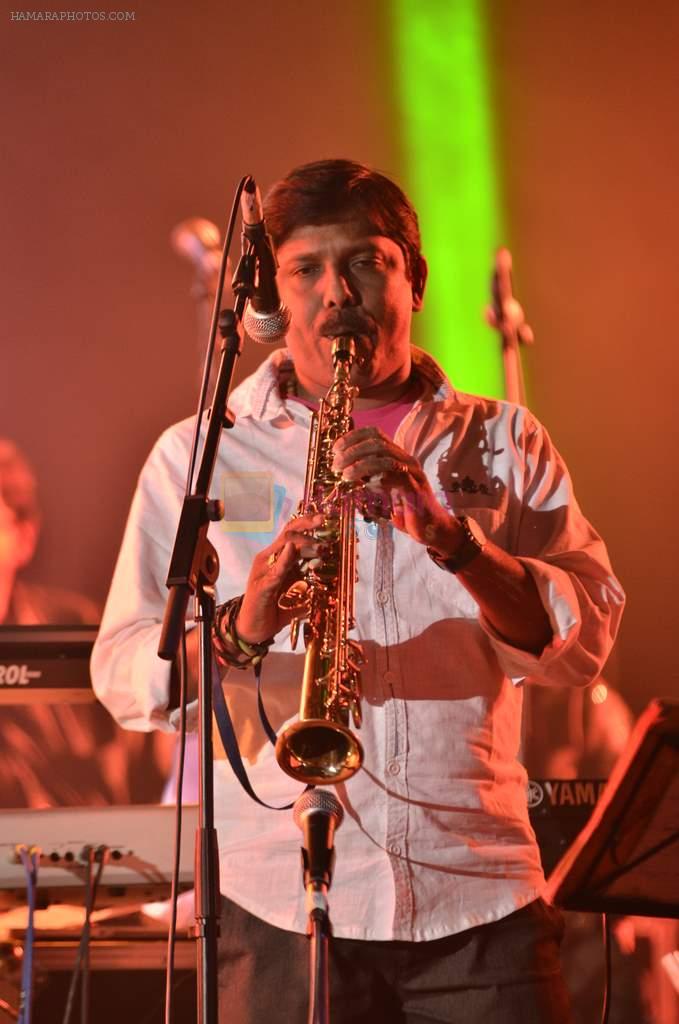 concert for Nagrik Sikshan Sanstha in Shanmukhanand Hall on 5th Jan 2012