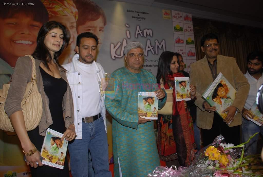 Javed Akhtar, Shabana Azmi, Gulshan Grover, Pooja Batra at the I Am Kalam DVD launch in Sea Princess on 11th Jan 2012