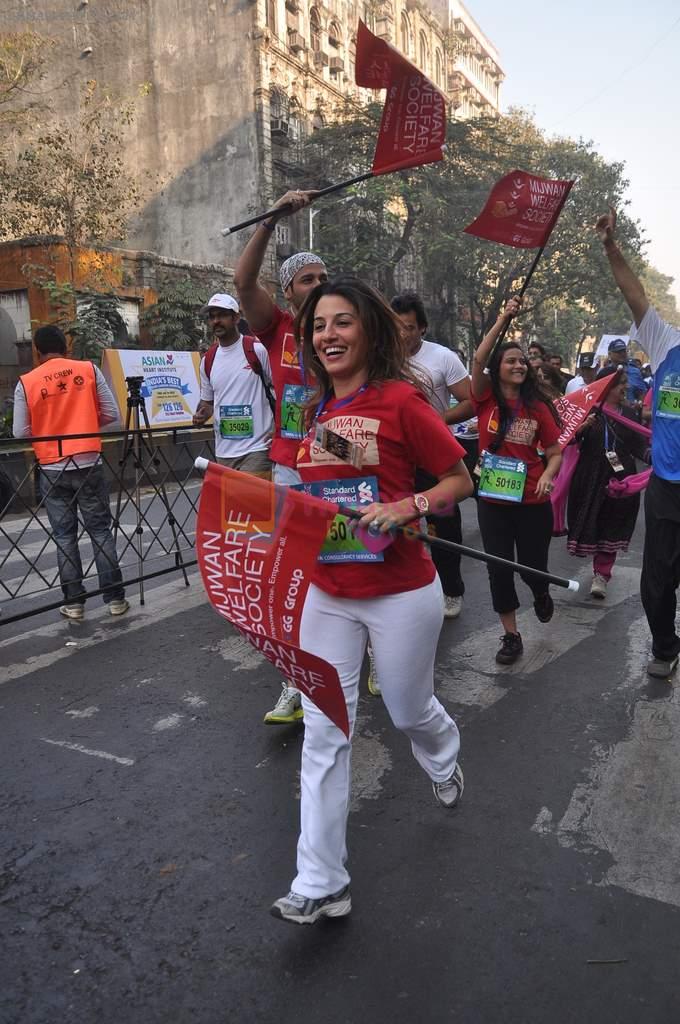 Perizaad Zorabian at Standard Chartered Mumbai Marathon in Mumbai on 14th Jan 2012