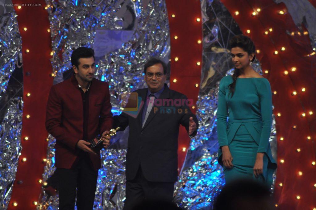 Ranbir Kapoor, Subhash Ghai, Deepika Padukone at Star Screen Awards 2012 in Mumbai on 14th Jan 2012