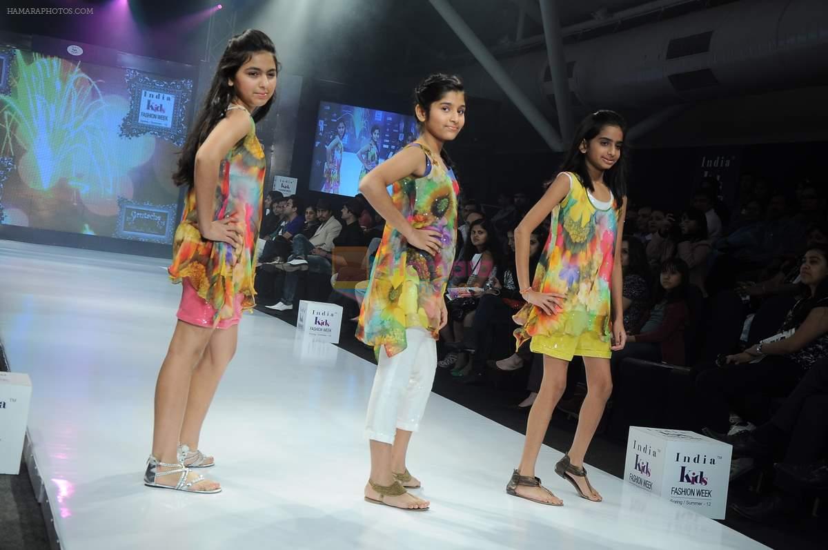 Kids walk the ramp for Prachi Badve Show at Kids Fashion Week day 3 on 19th Jan 2012