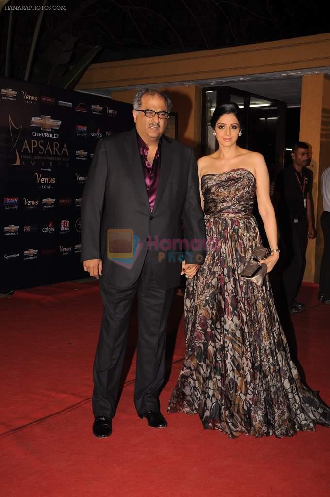 Sridevi, Boney Kapoor at the 7th Chevrolet Apsara Awards 2012 Red Carpet in Yashraj Studio, Mumbai on 25th Jan 2012