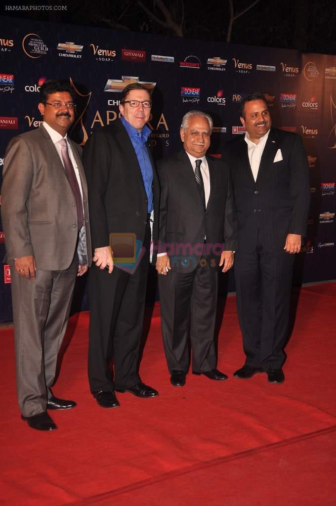 Ramesh Sippy at the 7th Chevrolet Apsara Awards 2012 Red Carpet in Yashraj Studio, Mumbai on 25th Jan 2012