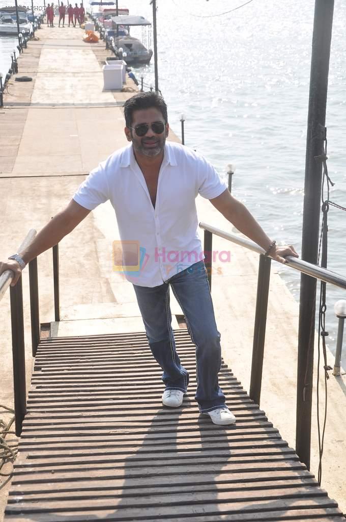 Sunil Shetty at boat championships in H20 on 27th Jan 2012