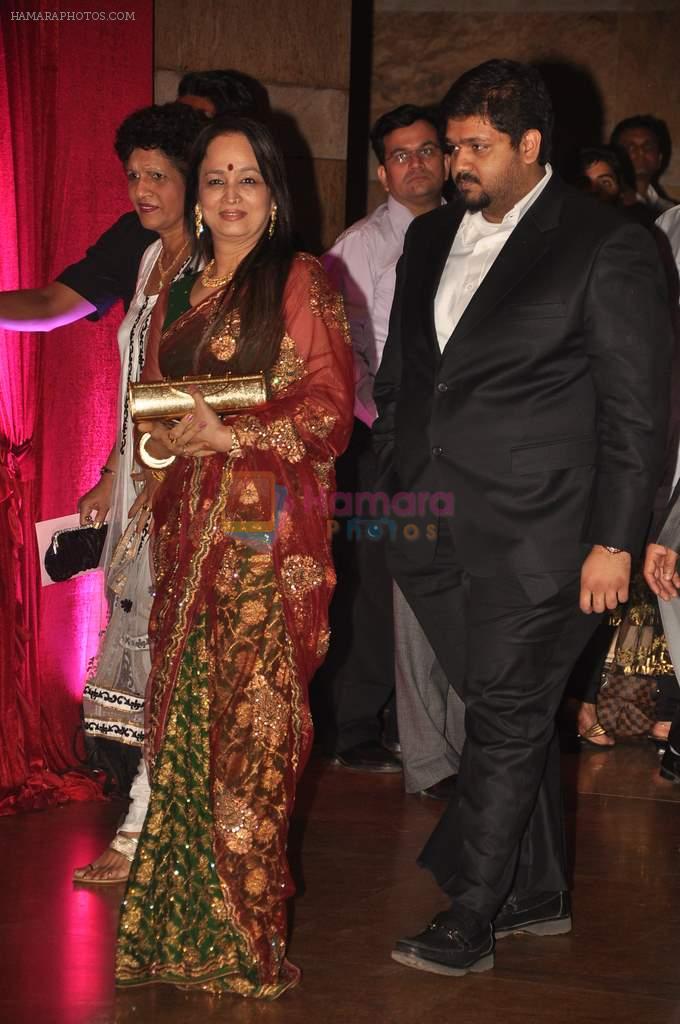 Smita Thackeray at Genelia D'souza and Ritesh Deshmukh wedding reception in Hotel Grand Hyatt, Mumbai on 4th Feb 2012