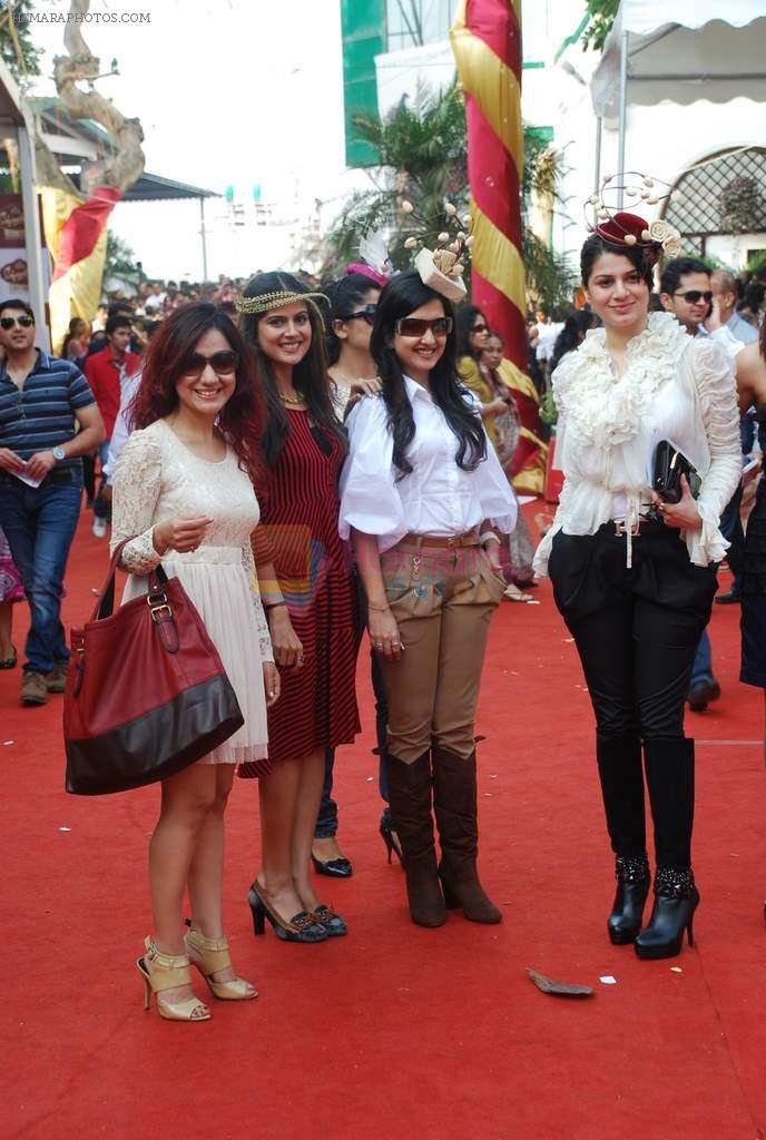 Nandini Singh, Amy Billimoria at Mcdowell Signature Derby day 1 in RWITC on 5th Feb 2012