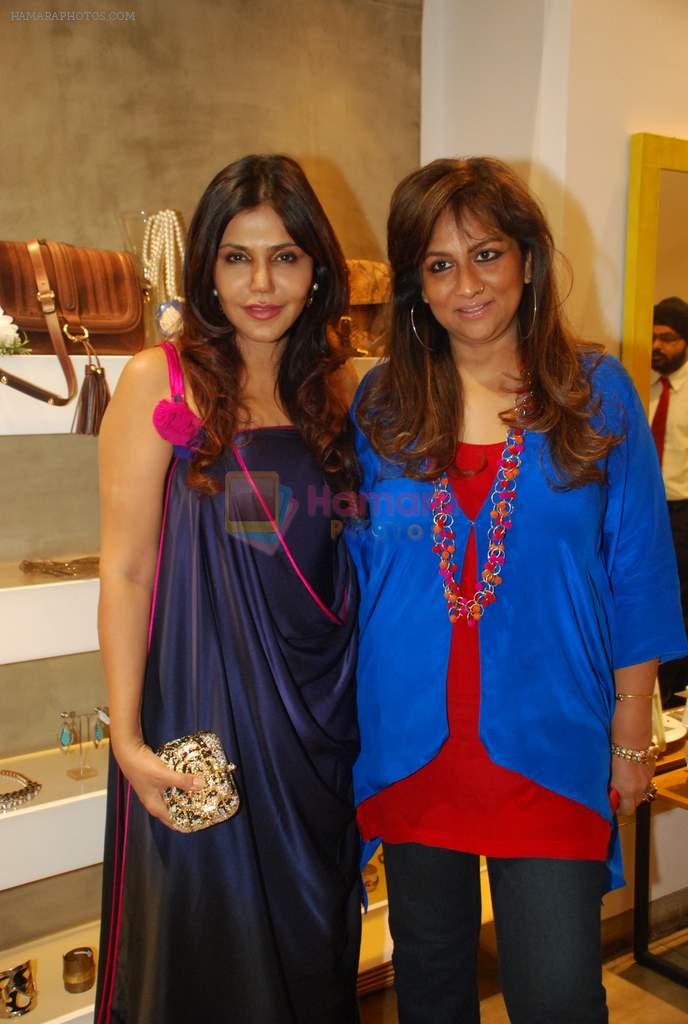 Nisha Jamwal at Ritu Pande's Romantic Couture hosted by Nisha Jamwal in Creo on 7th Feb 2012