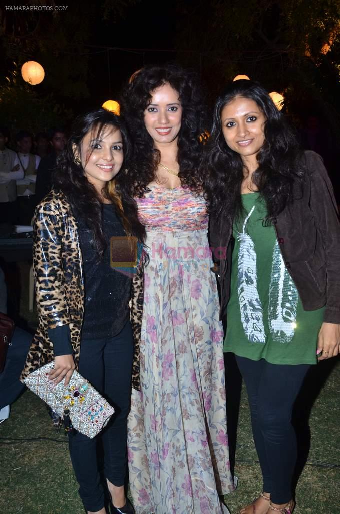 Shreya Narayan, Auroshikha Dey, Chitrakshi Rawat at the mahurat of Palchinn film in Baroda on 16th Feb 2012