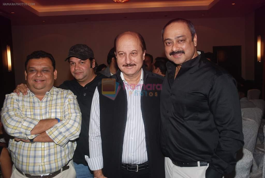 Atul Parchure, Suresh Menon, Anupam Kher, Sachin Khedekar at Bilingual film Chhodo Kal Ki Baatein film launch in Novotel, Mumbai on1st March 2012