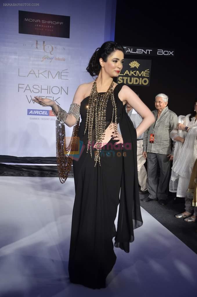 Nargis Bagheri walk the ramp for Mona Shroff Show at lakme fashion week 2012 Day 2 in Grand Hyatt, Mumbai on 3rd March 2012
